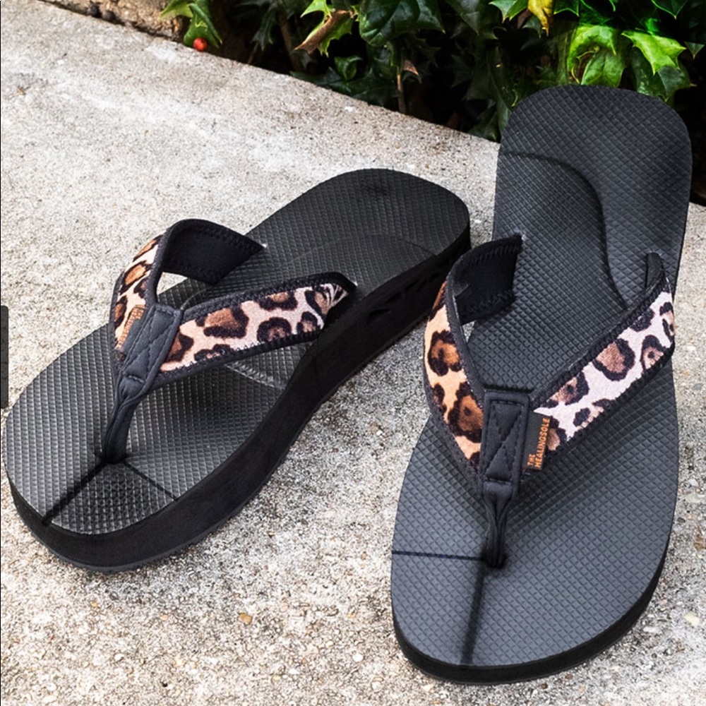 Size 11.5 Leopard Print . Planter Fasciitis Recovery Flip Flops